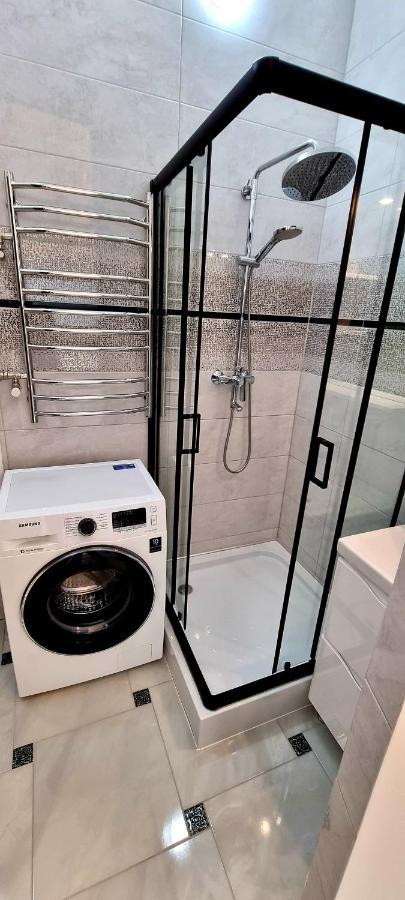 Центр Апарт Apartment เตอร์โนปิล ภายนอก รูปภาพ
