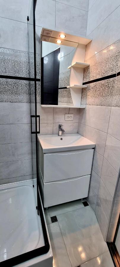 Центр Апарт Apartment เตอร์โนปิล ภายนอก รูปภาพ