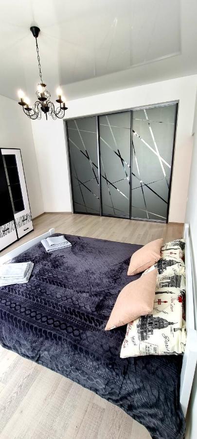 Центр Апарт Apartment เตอร์โนปิล ภายนอก รูปภาพ